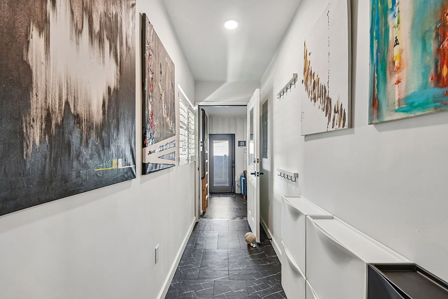 Furnished Finder property 567705_1 photo 16