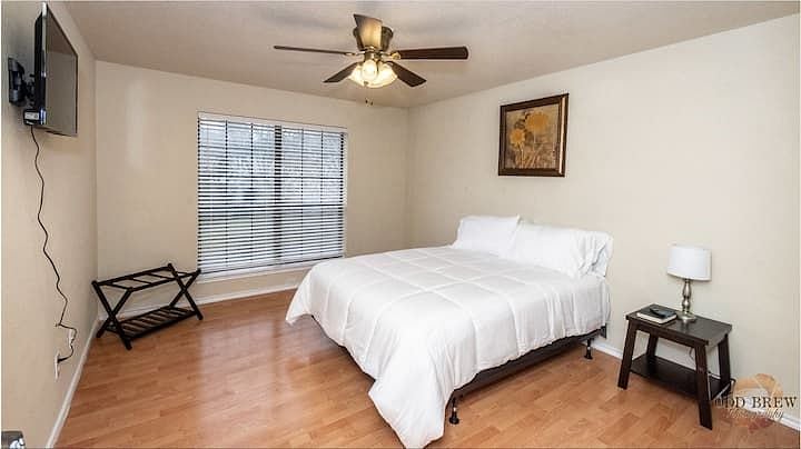 Furnished Finder property 567714_1 photo 7
