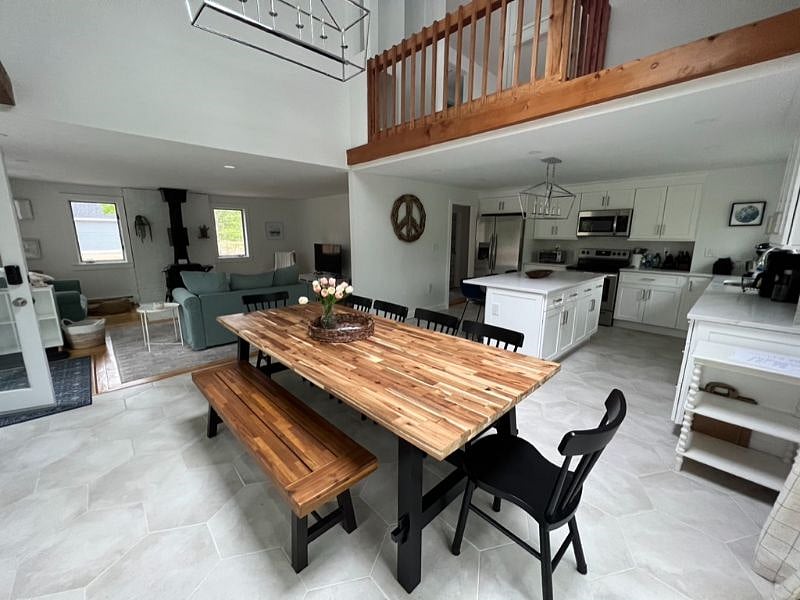 Furnished Finder property 567768_1 photo 4