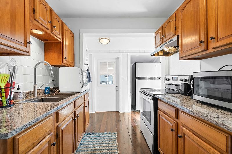 Furnished Finder property 567788_1 photo 8
