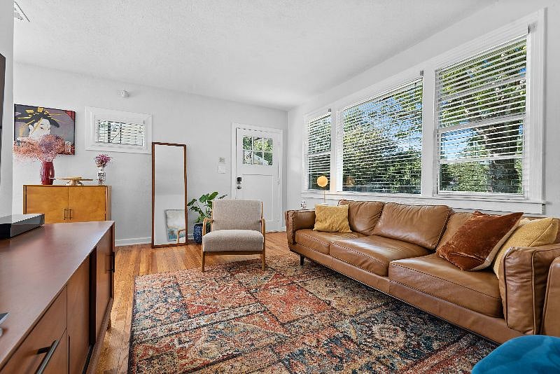 Furnished Finder property 567788_1 photo 5