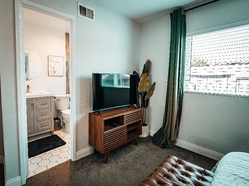 Furnished Finder property 567807_1 photo 4