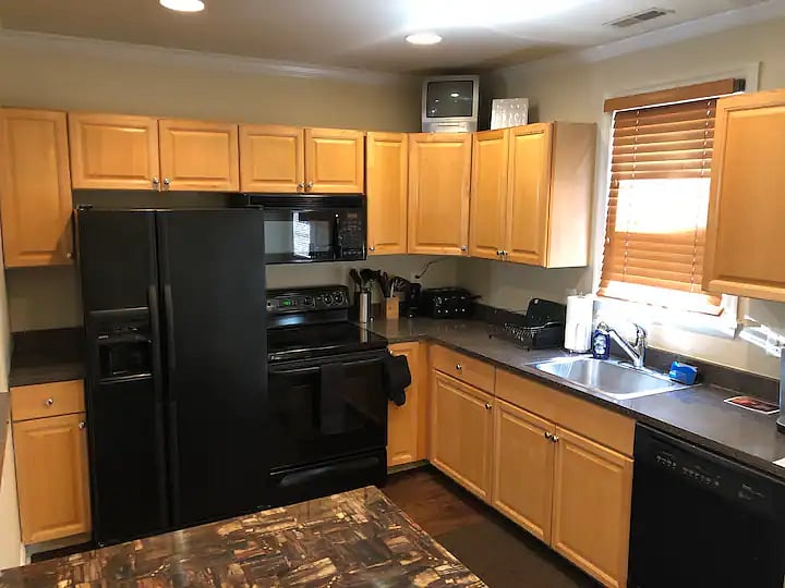 Furnished Finder property 567877_1 photo 3