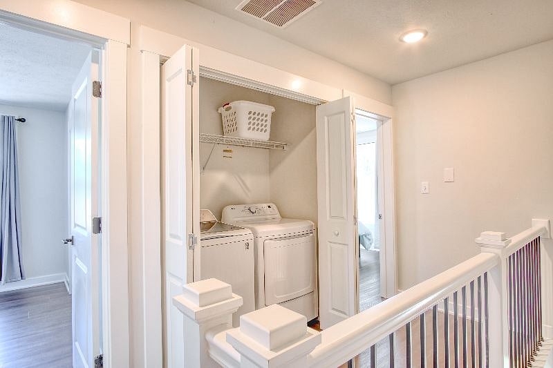 Furnished Finder property 567909_1 photo 17