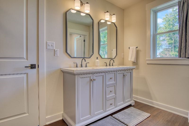 Furnished Finder property 567909_1 photo 21