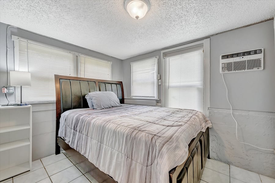 Furnished Finder property 567910_1 photo 12