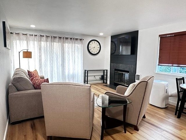 Furnished Finder property 567919_1 photo 5