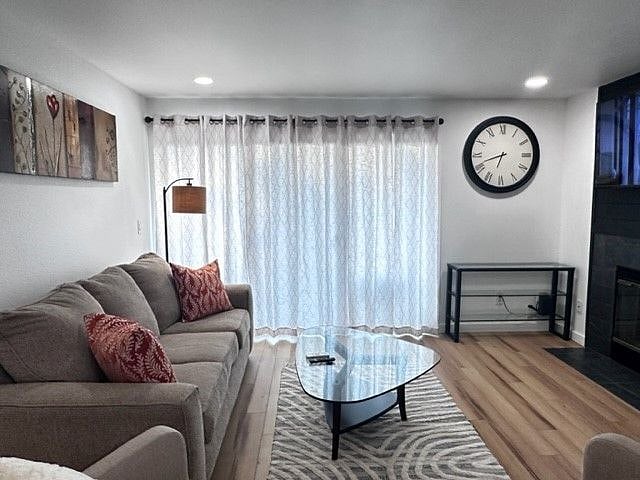 Furnished Finder property 567919_1 photo 6