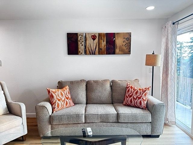 Furnished Finder property 567919_1 photo 4