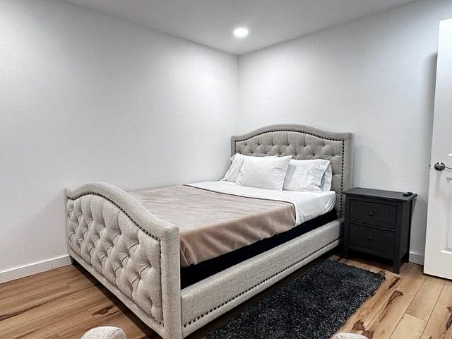 Furnished Finder property 567919_1 photo 32