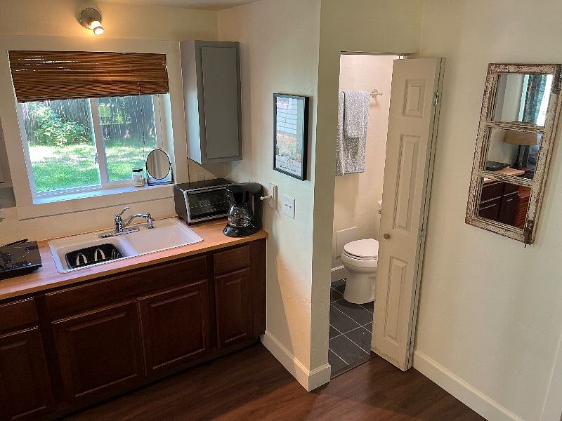 Furnished Finder property 567920_1 photo 3