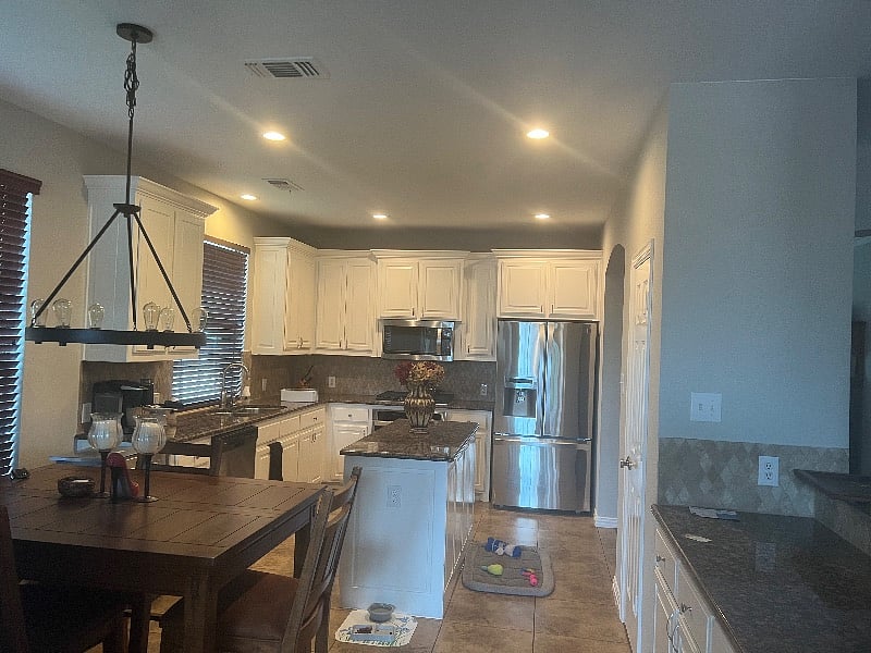Furnished Finder property 567936_1 photo 3