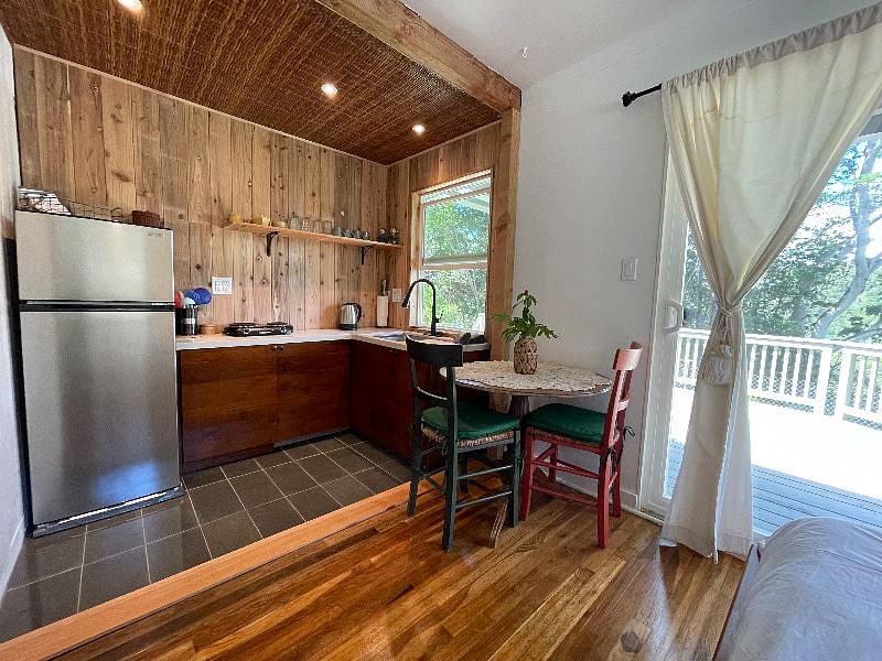 Furnished Finder property 567944_1 photo 6