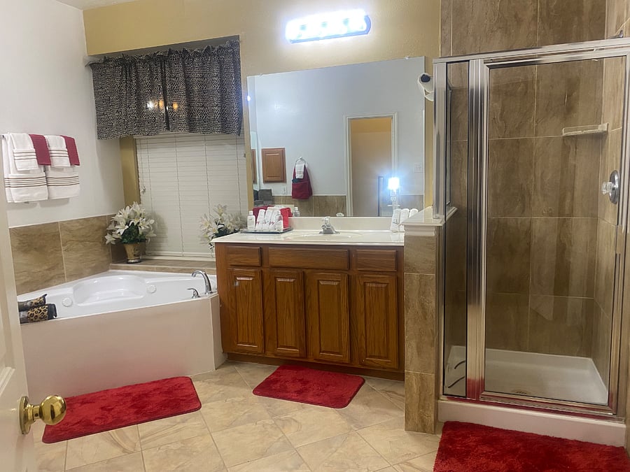 Master Bath
