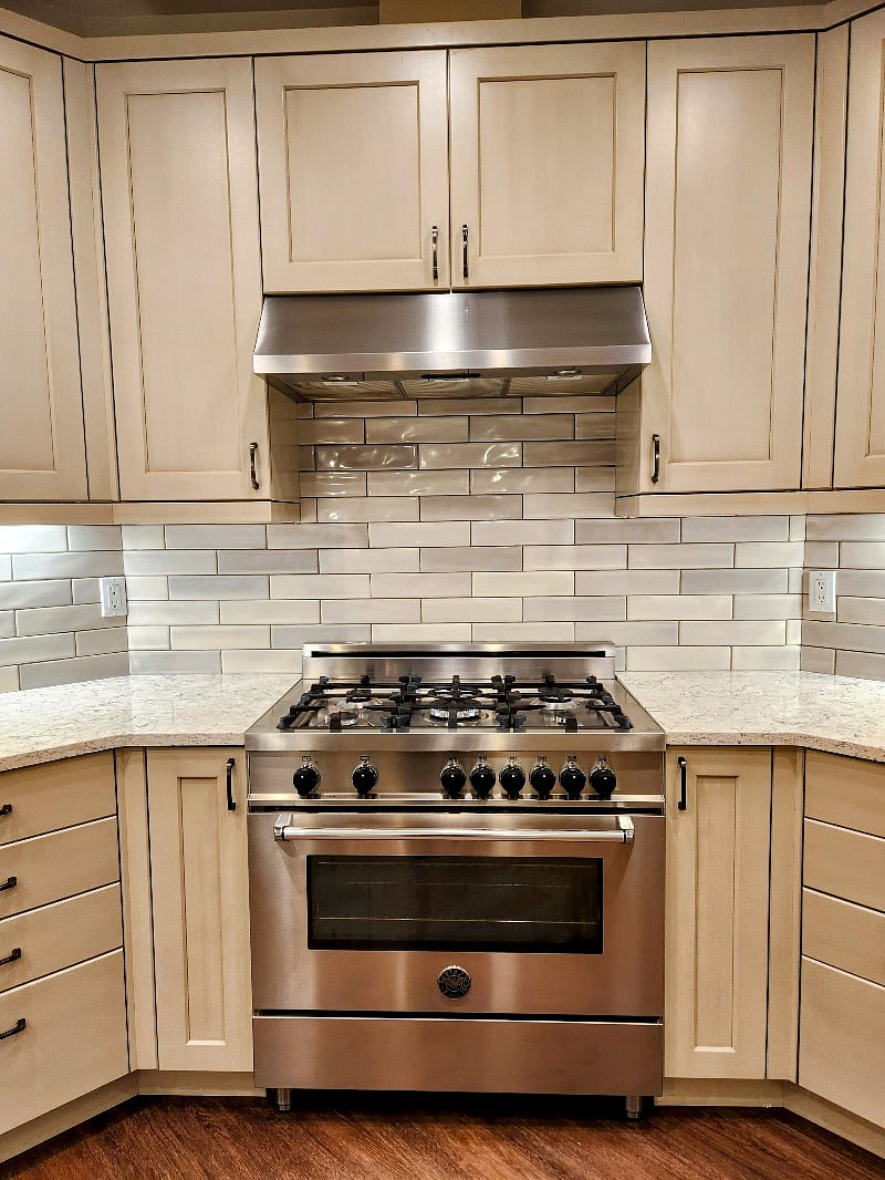 Furnished Finder property 568002_1 photo 9