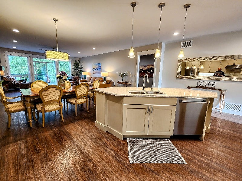 Furnished Finder property 568002_1 photo 13