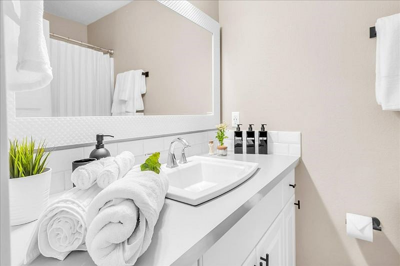 Furnished Finder property 568006_1 photo 13