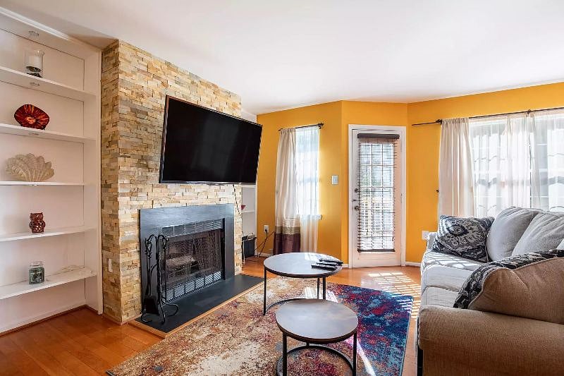 Furnished Finder property 568035_1 photo 5