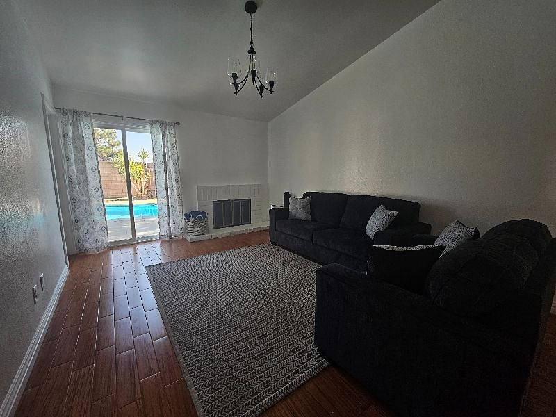 Furnished Finder property 568045_1 photo 5