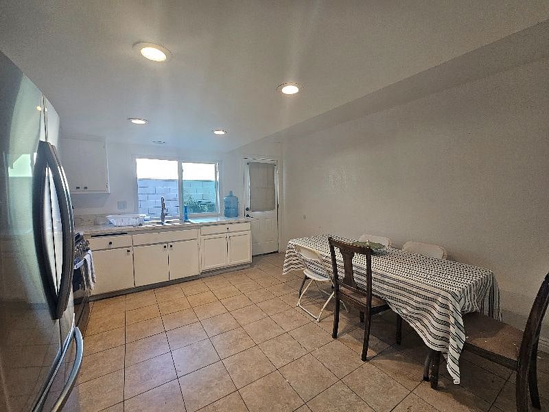 Furnished Finder property 568045_1 photo 8