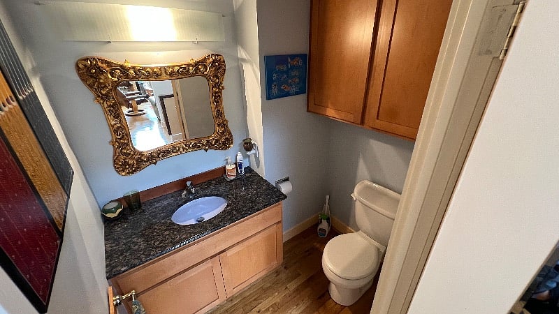 main floor bathroom/sink/toilet.