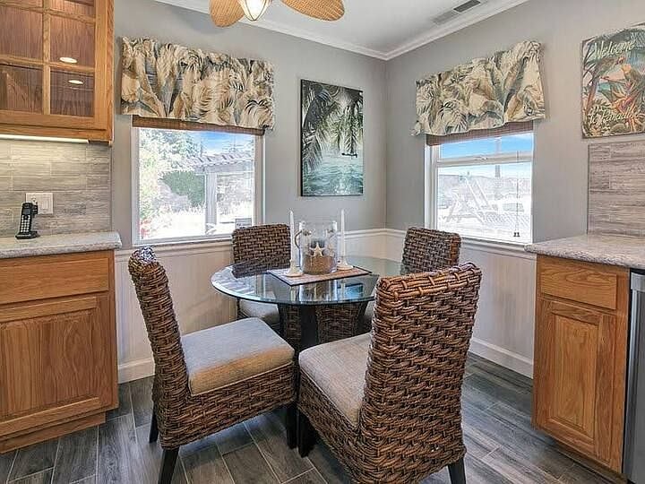 Furnished Finder property 568050_1 photo 5