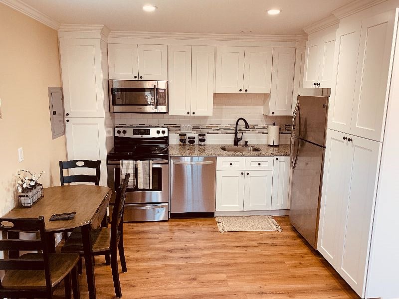 Furnished Finder property 568061_1 photo 5