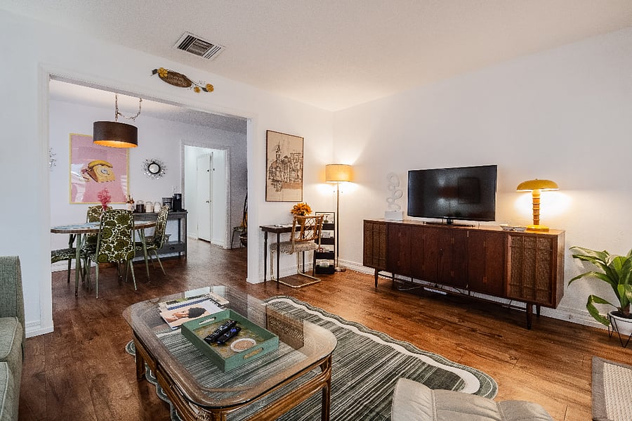 Furnished Finder property 568101_1 photo 12