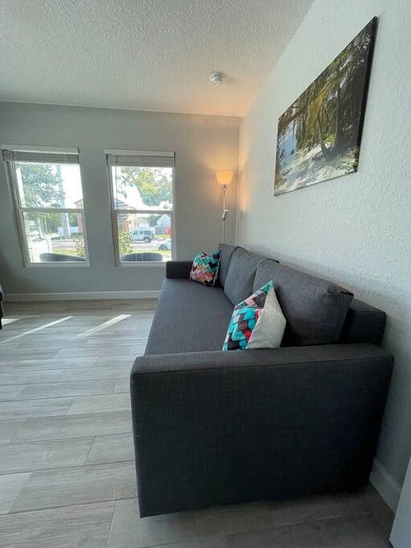 Furnished Finder property 568129_1 photo 7