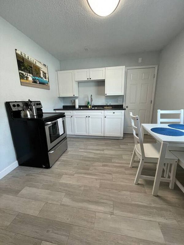 Furnished Finder property 568129_1 photo 9