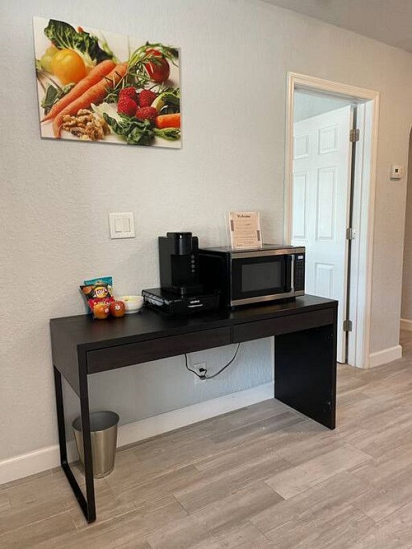 Furnished Finder property 568129_1 photo 11
