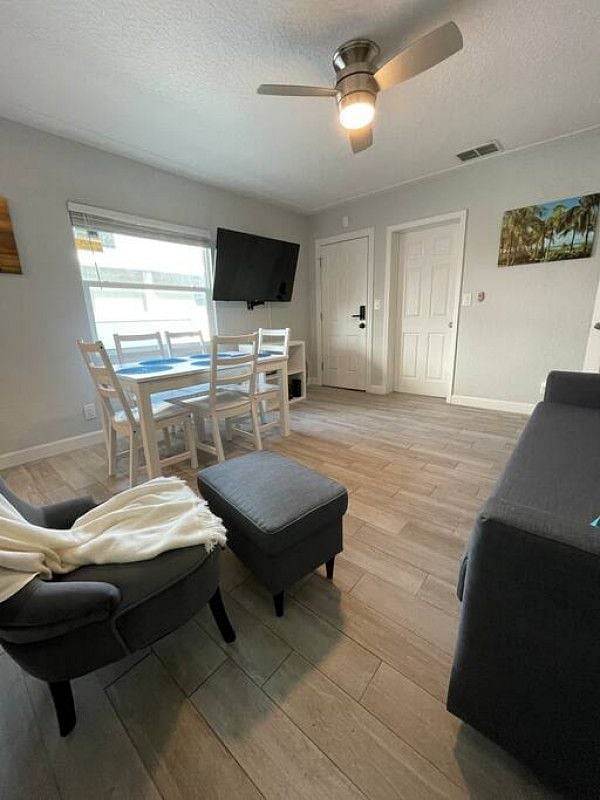 Furnished Finder property 568130_1 photo 10