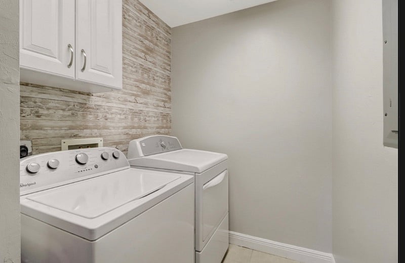 Furnished Finder property 568150_1 photo 4