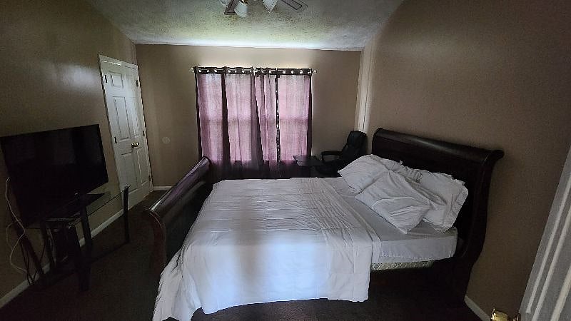 Furnished Finder property 568200_1 photo 8