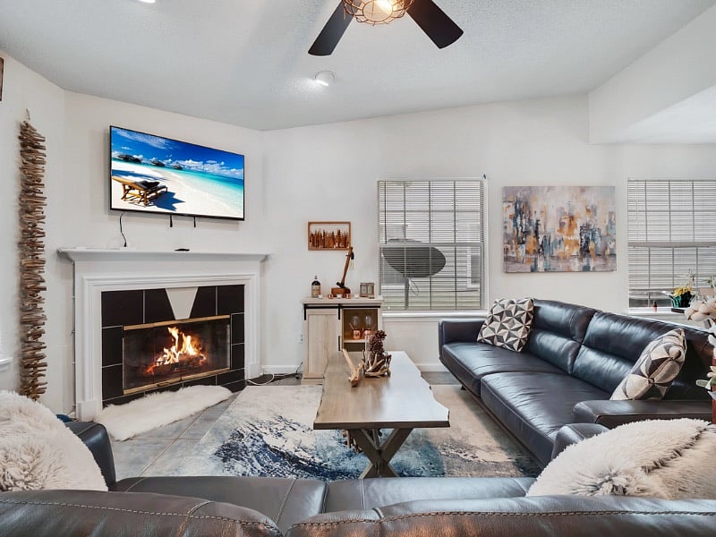Furnished Finder property 568206_1 photo 3