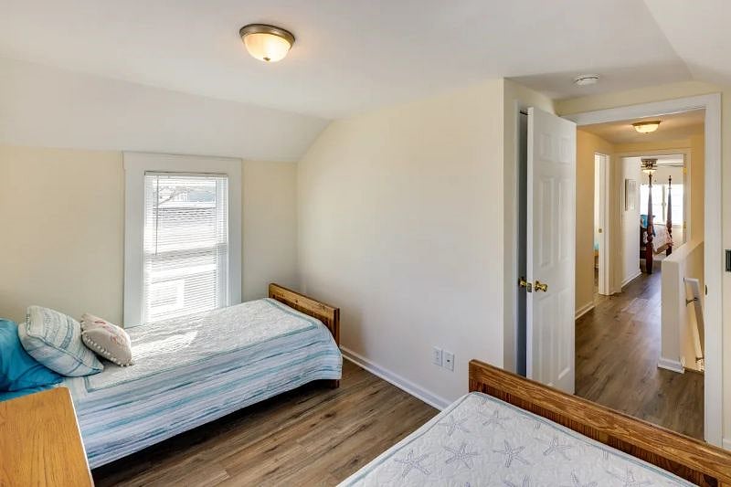 Furnished Finder property 568217_1 photo 10