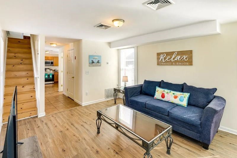 Furnished Finder property 568217_1 photo 14