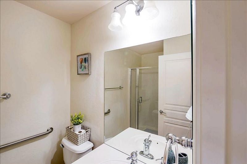 Furnished Finder property 568297_1 photo 24