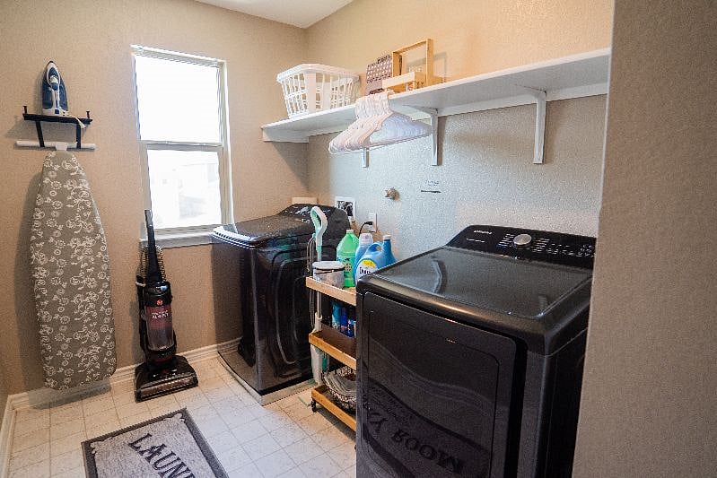 Furnished Finder property 568319_1 photo 7