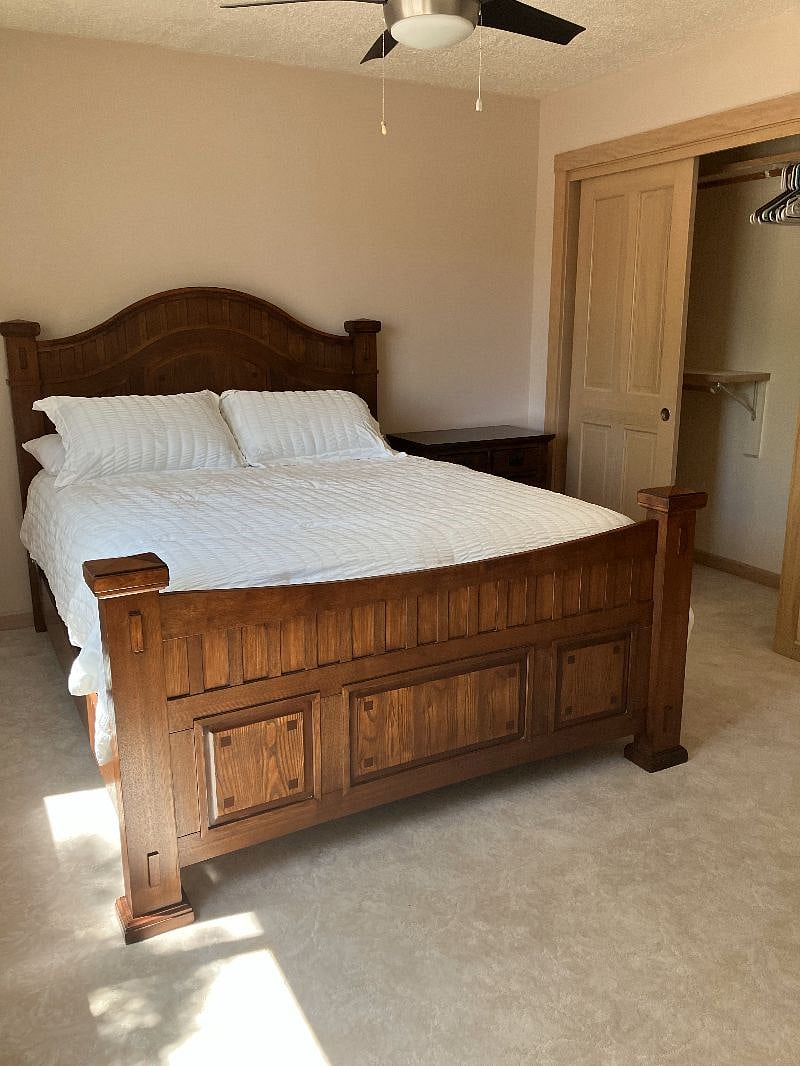 West Bedroom with Queen Pillowtop traditional mattress