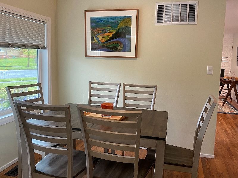 dining table - expands to seat 8