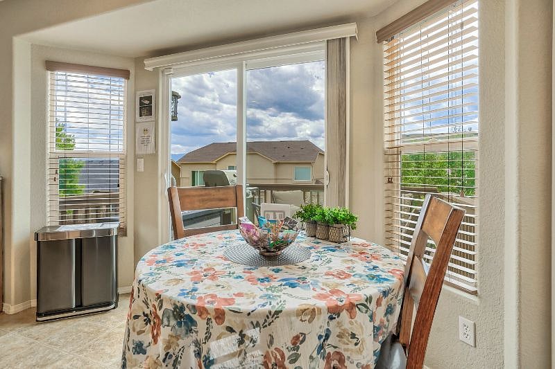 Furnished Finder property 568367_1 photo 8