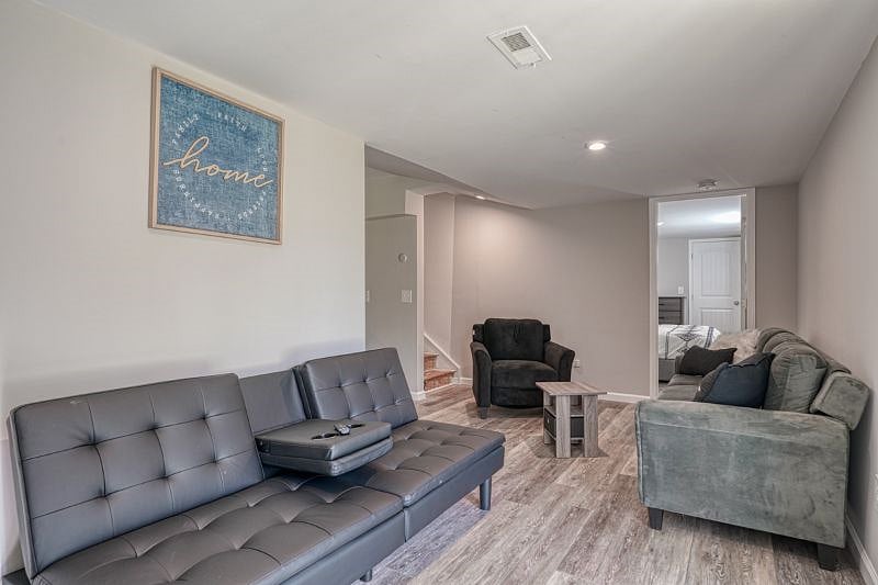 Furnished Finder property 568381_1 photo 10