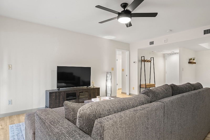 Furnished Finder property 568385_1 photo 11