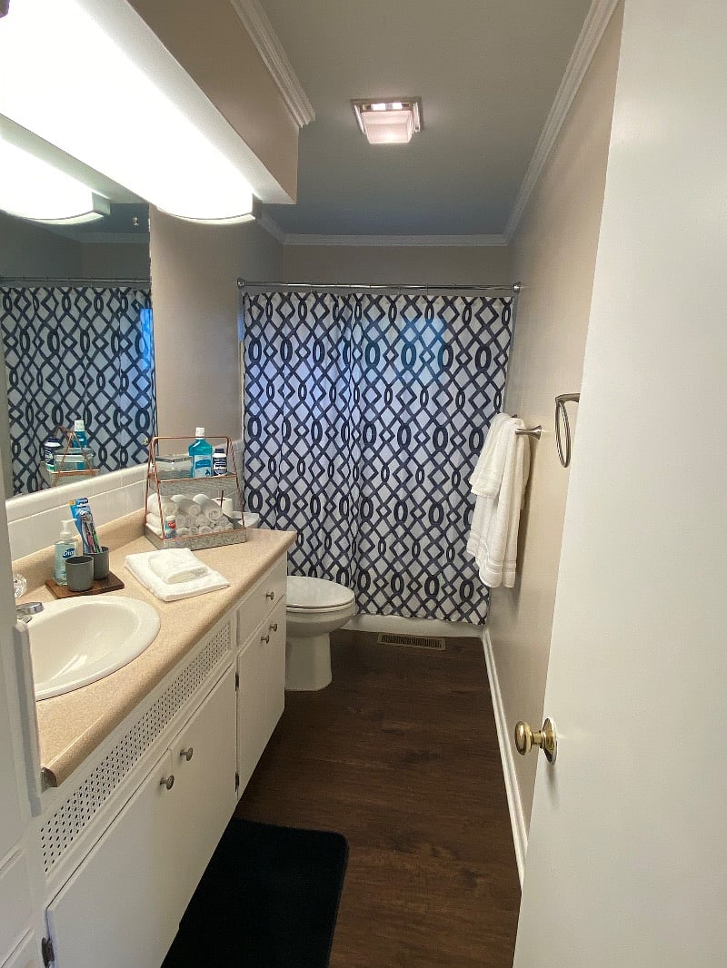 Furnished Finder property 568400_1 photo 13