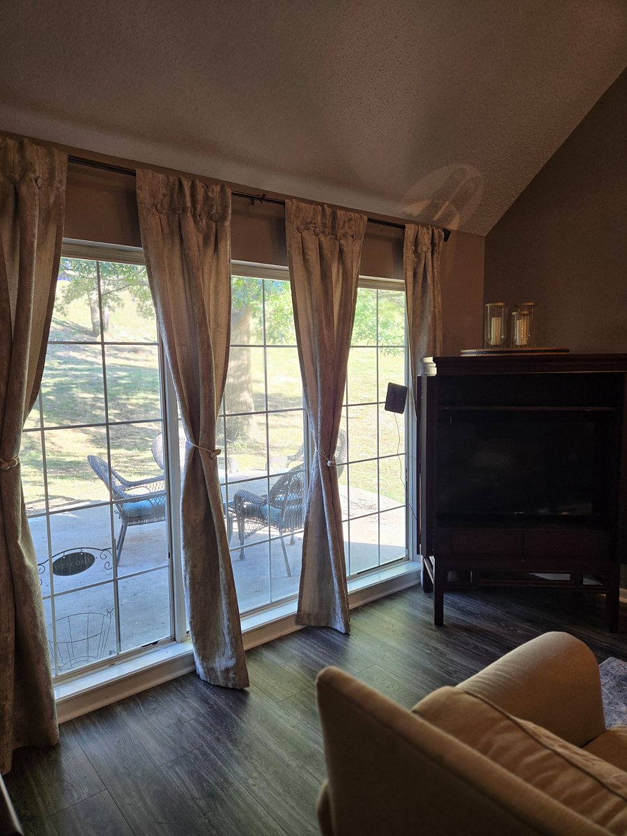 Furnished Finder property 568414_1 photo 5