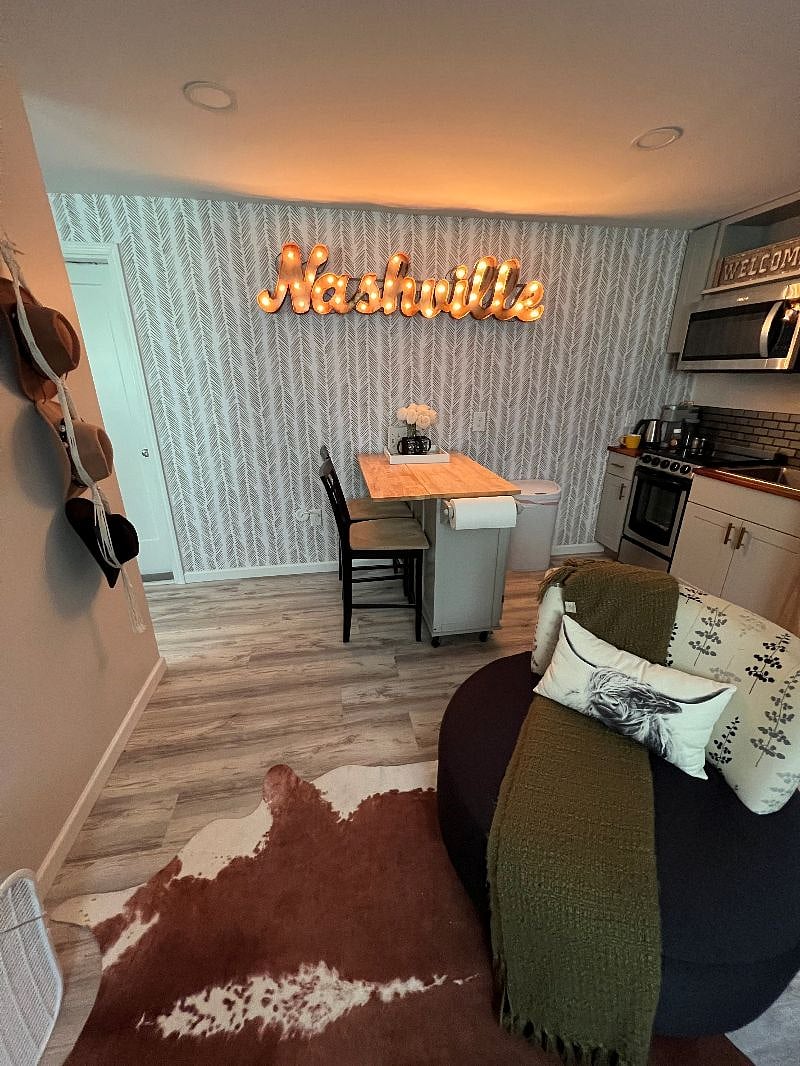 Furnished Finder property 568437_1 photo 13