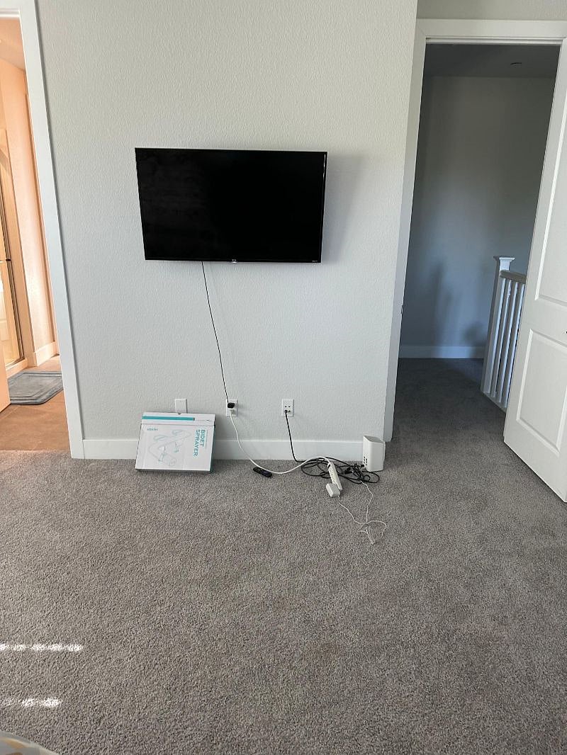 Master 40 inch TV