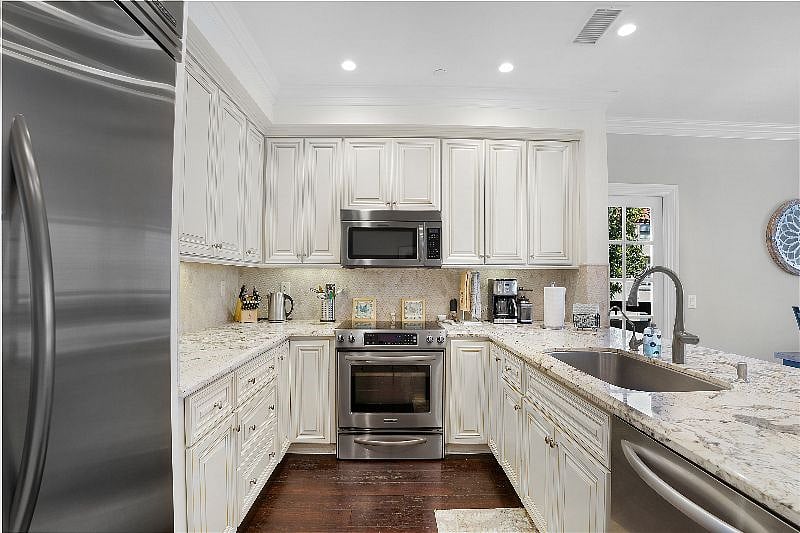 Furnished Finder property 568493_1 photo 3