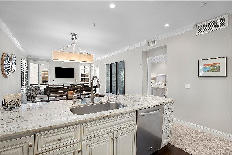 Furnished Finder property 568493_1 photo 5
